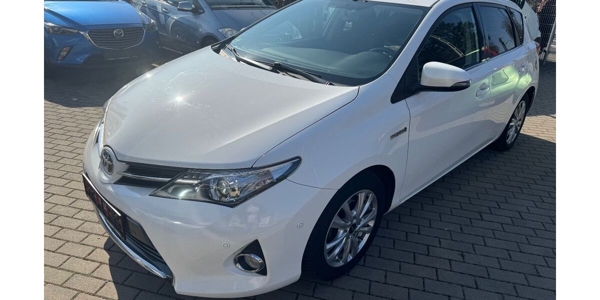 Toyota Auris 250.000 km 6.900 &euro; Kassel 34123