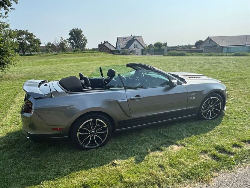 Mustang