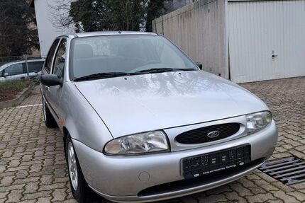 Ford Fiesta 51.600 km 1.999 € Kassel 34125