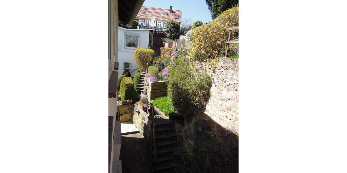 Einfamilienhaus Kassel Fasanenhof - 6 Zimmer, 128 m&sup2;, 275.000&euro; | Angebot:25402342