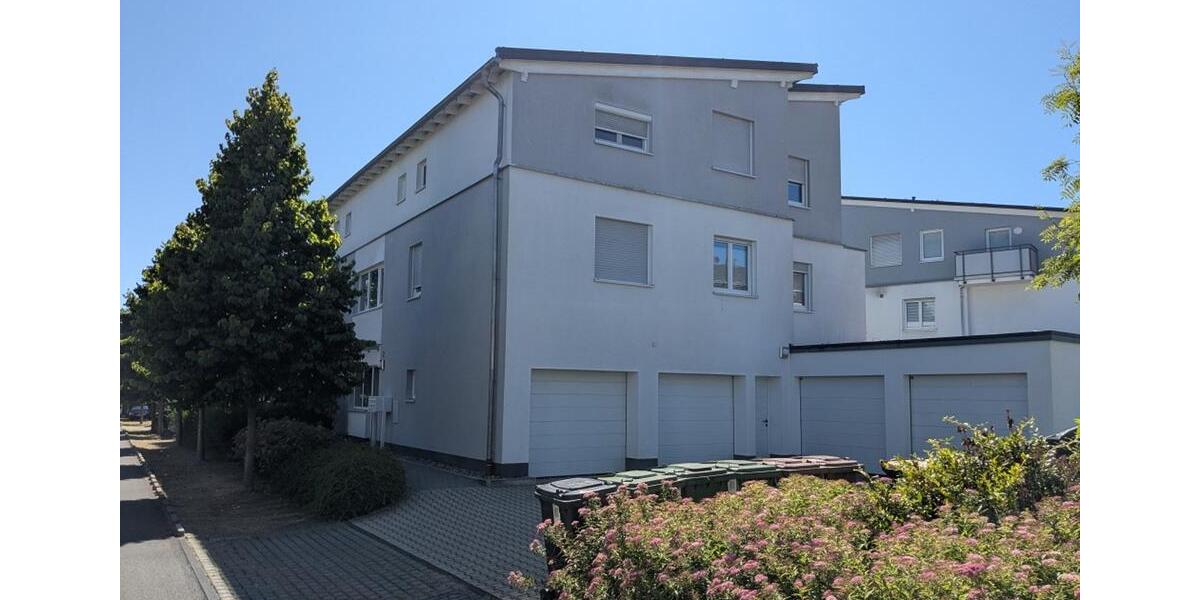 Dachgeschoßwohnung Baunatal - 3 Zimmer, 89 m&sup2;, 330.000&euro; | Angebot:24235218