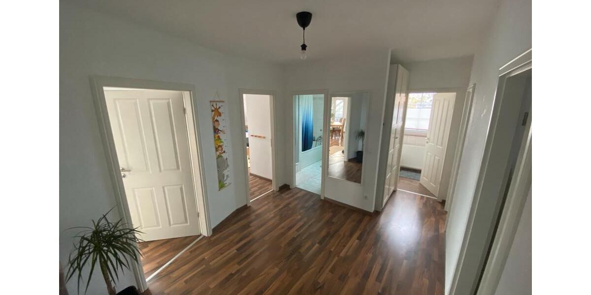 Dachgeschoßwohnung Niedenstein - 2 Zimmer, 128 m&sup2;, 238.870&euro; | Angebot:25414020