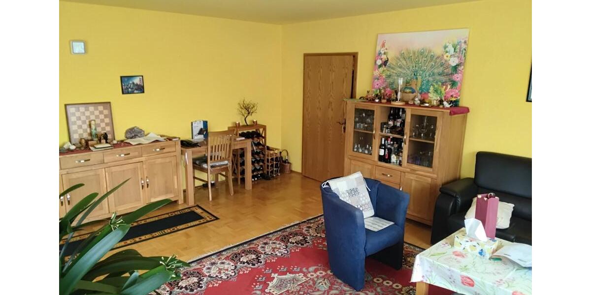 Etagenwohnung Felsberg - 4 Zimmer, 160 m&sup2;, 1.100&euro; | Angebot:26613018
