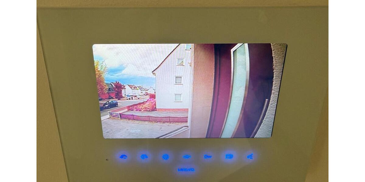 Dachgeschoßwohnung Kassel Niederzwehren - 2 Zimmer, 70 m&sup2;, 800&euro; | Angebot:26431504