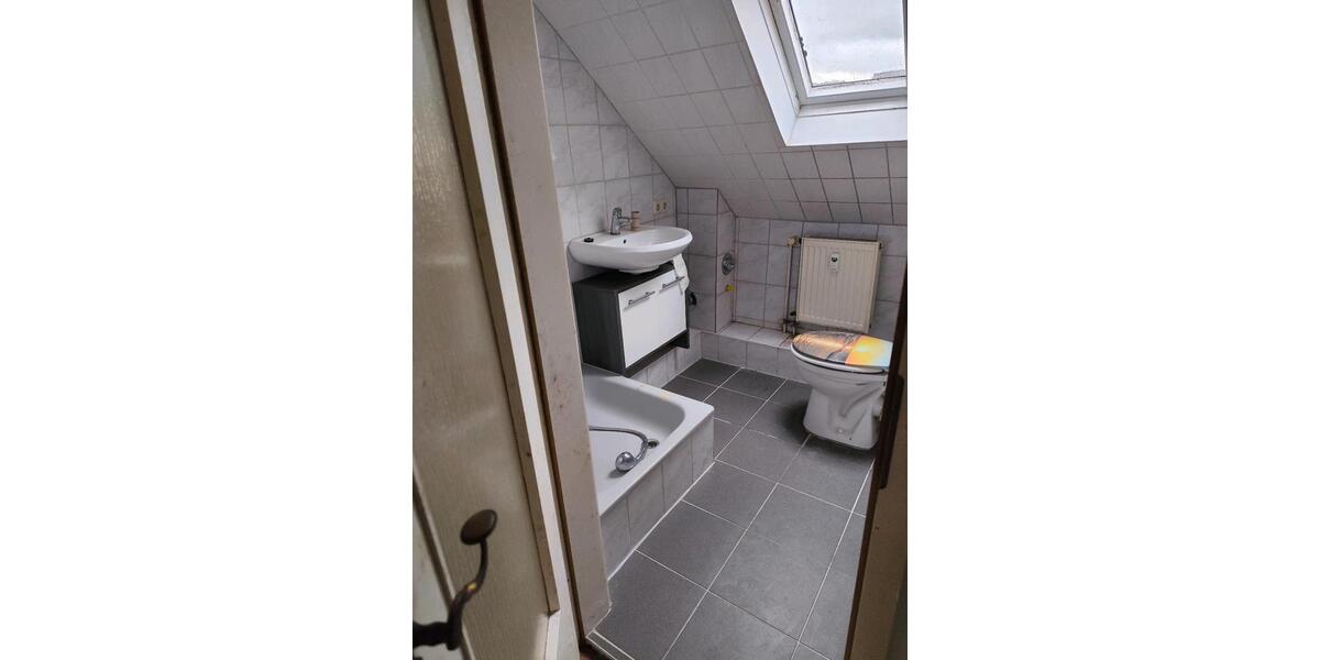 Mehrfamilienhaus, Wohnhaus Felsberg - 11 Zimmer, 320 m&sup2;, 248.000&euro; | Angebot:26125361