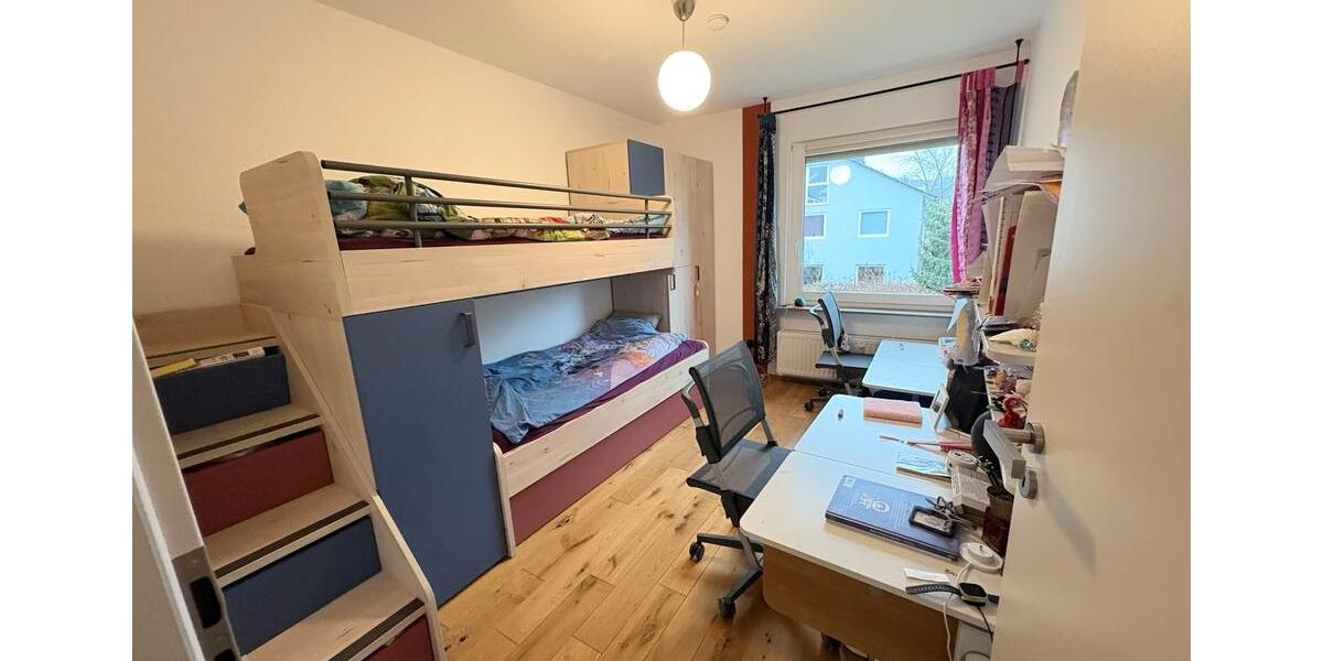 Etagenwohnung Kassel Harleshausen - 4 Zimmer, 108 m&sup2;, 360.000&euro; | Angebot:26343027