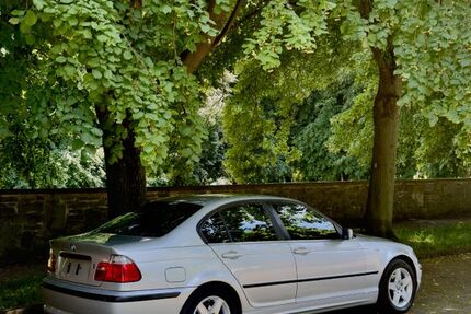 BMW 318 262.000 km 2.400 &euro; Habichtswald 34317