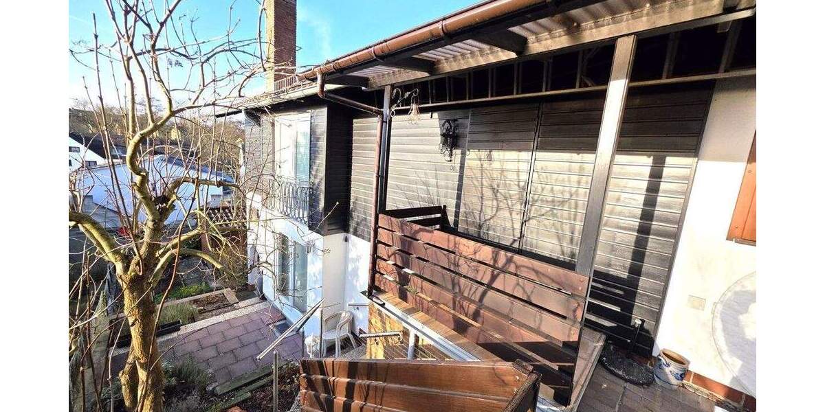 Ein Juwel in Kassel-Nord - 1-2 Familienhaus in Hinterbebauung 7 zimmer