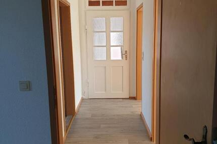 Wohnung Kaufungen - 3 Zimmer, 64 m&sup2;, 600&euro; | Angebot:26071980