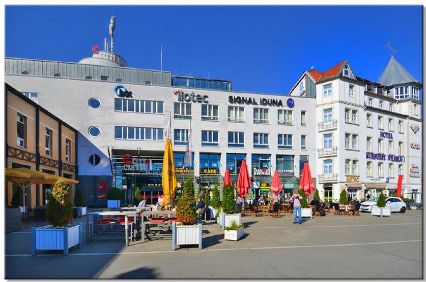 Laden-Gastronomiefläche an Top-Standort direkt am IC-Bahnhof-Wilhelmshöhe
