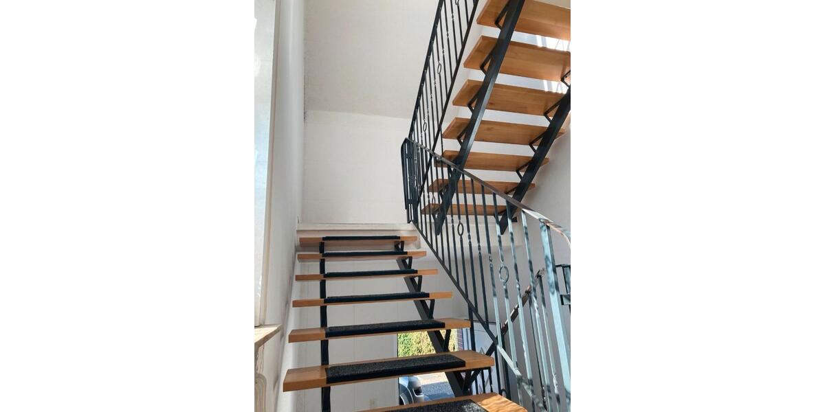 Haus mit Garten und Nebengebäuden 7 zimmer