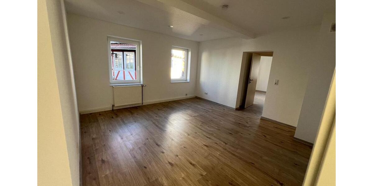Etagenwohnung Kaufungen - 4 Zimmer, 80 m&sup2;, 920&euro; | Angebot:26348421