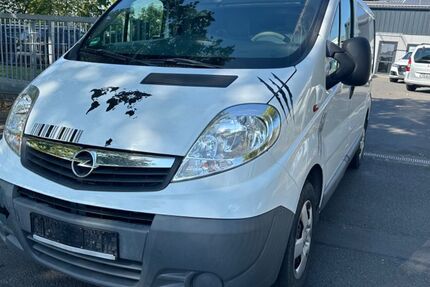 Opel Vivaro 173.000 km 6.000 € Kassel 34123