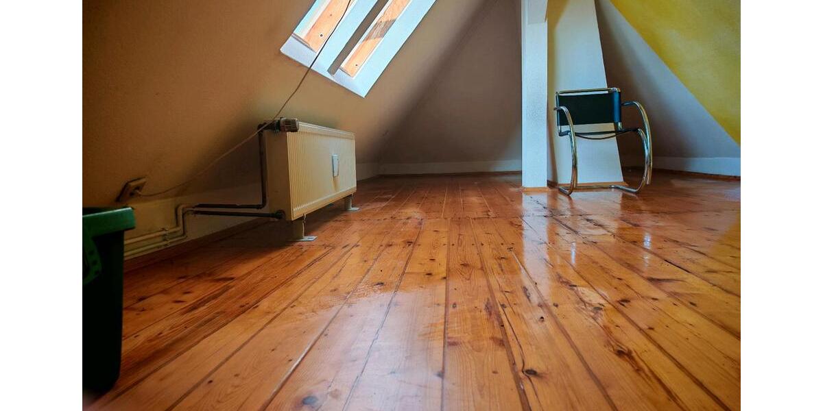 Dachgeschoßwohnung Kassel Südstadt - 3 Zimmer, 68 m&sup2;, 160.000&euro; | Angebot:26722543