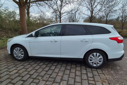 Ford Focus 289.000 km 2.850 &euro; Vellmar 34246