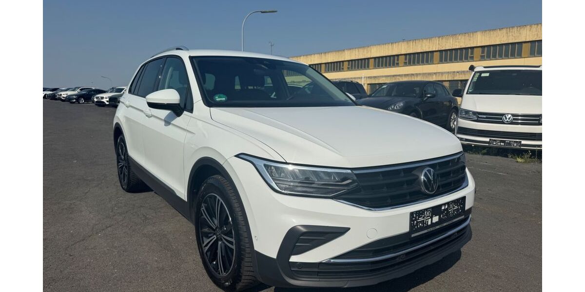 VW Tiguan 124.000 km 22.999 &euro; Fuldatal (Kassel) 34233