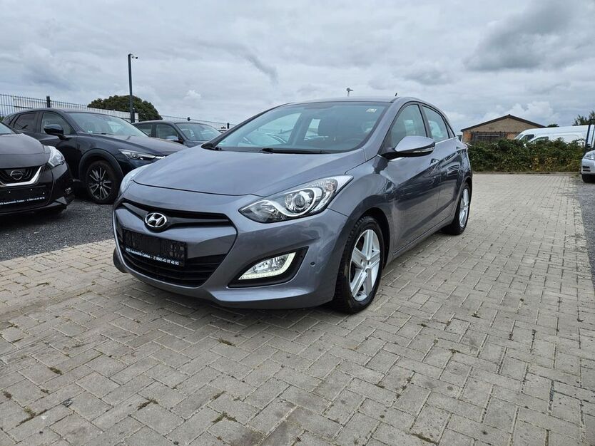 Hyundai i30 109.309 km 8.950 € Calden 34379