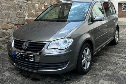 VW Touran 199.500 km 3.600 &euro; volkmarsen 34471