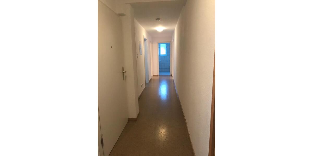 Hochparterre Kassel Bettenhausen - 7 Zimmer, 105 m&sup2;, 1.207&euro; | Angebot:26197318