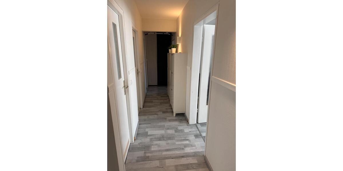 Etagenwohnung Baunatal - 3 Zimmer, 75 m&sup2;, 1.016&euro; | Angebot:26341019