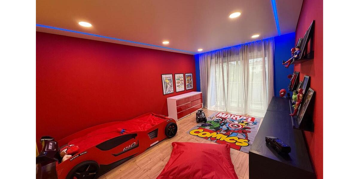 Reihenhaus Baunatal - 7 Zimmer, 225 m&sup2;, 699.000&euro; | Angebot:26857810