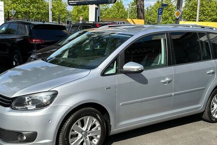VW Touran 100.000 km 8.999 &euro; Kassel 34123