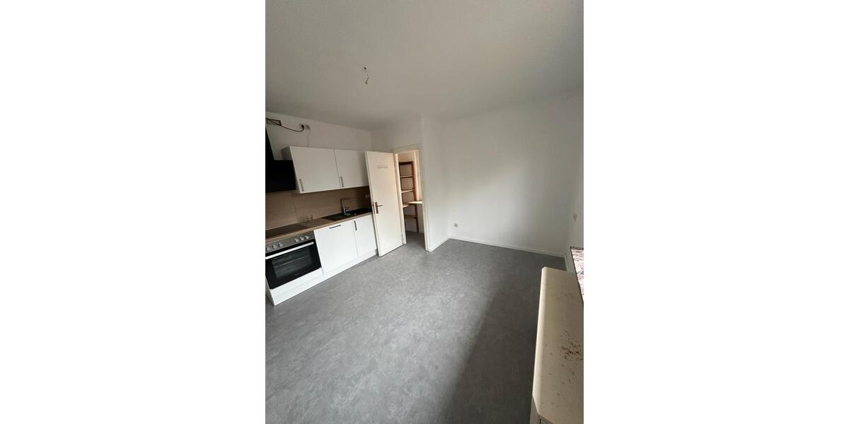 Etagenwohnung Kassel Philippinenhof-Warteberg - 6 Zimmer, 130 m&sup2;, 1.000&euro; | Angebot:25283268
