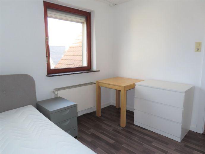 Dachgeschoßwohnung Kassel Bettenhausen - 2 Zimmer, 45 m&sup2;, 320&euro; | Angebot:26249508