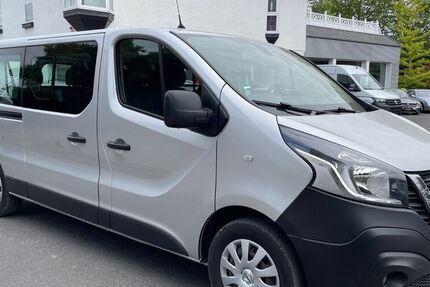 Nissan NV300