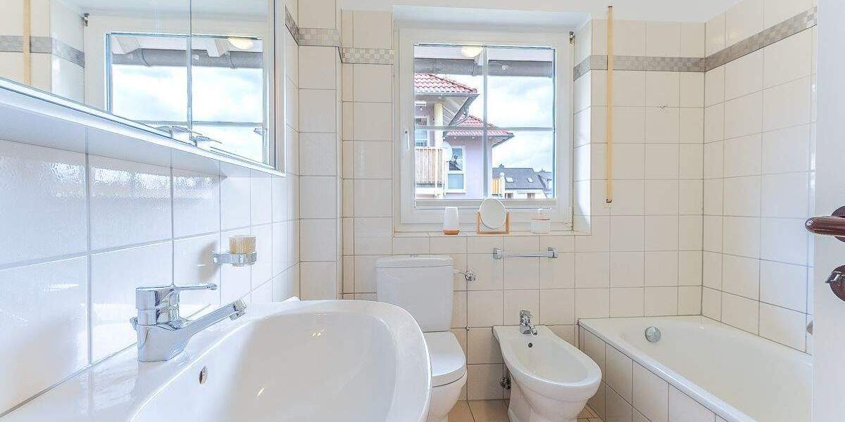 Etagenwohnung Kassel / Harleshausen Harleshausen - 3 Zimmer, 96 m&sup2;, 295.000&euro; | Angebot:25387645