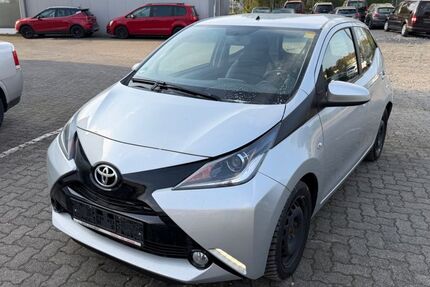 Toyota Aygo (X) 130.000 km 6.699 &euro; Niestetal 34266