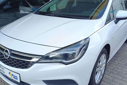 Opel Astra 54.111 km 9.900 &euro; Wolfhagen-Istha 34466
