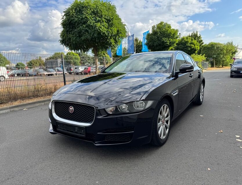 Jaguar XE 199.000 km 7.690 € Hann. Münden 34346