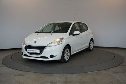 Peugeot 208 92.193 km 5.590 &euro; Kassel 34123