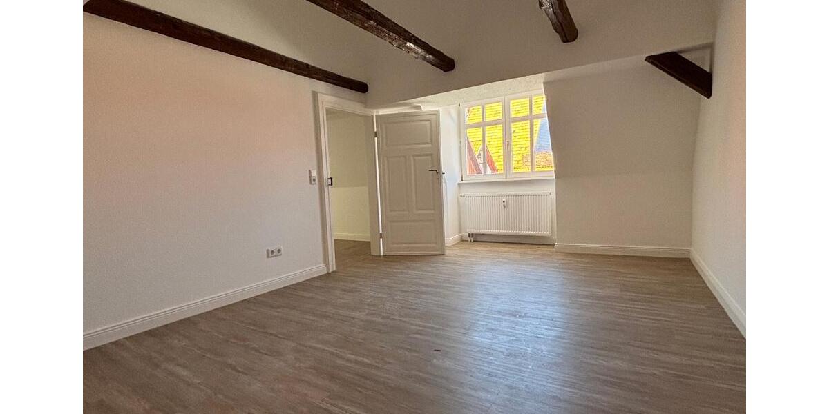 Dachgeschoßwohnung Melsungen - 2 Zimmer, 66 m&sup2;, 630&euro; | Angebot:26504243
