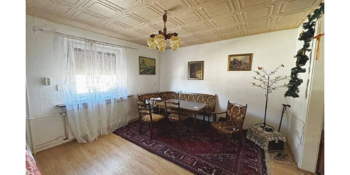 Doppelhaushälfte Niestetal Heiligenrode - 7 Zimmer, 156 m&sup2;, 210.000&euro; | Angebot:20364822
