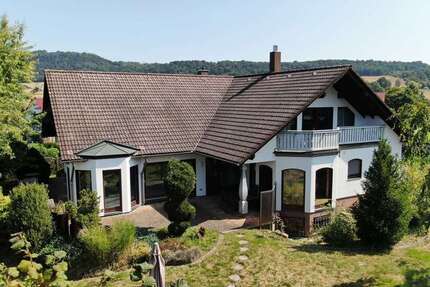 Haus Felsberg - 6.5 Zimmer, 213 m&sup2;, 398.000&euro; | Angebot:22144846