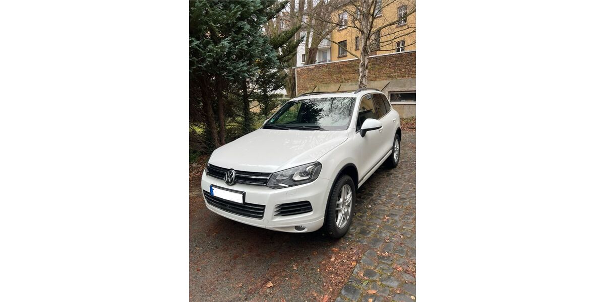 VW Touareg 159.999 km 16.490 € Kassel 34121