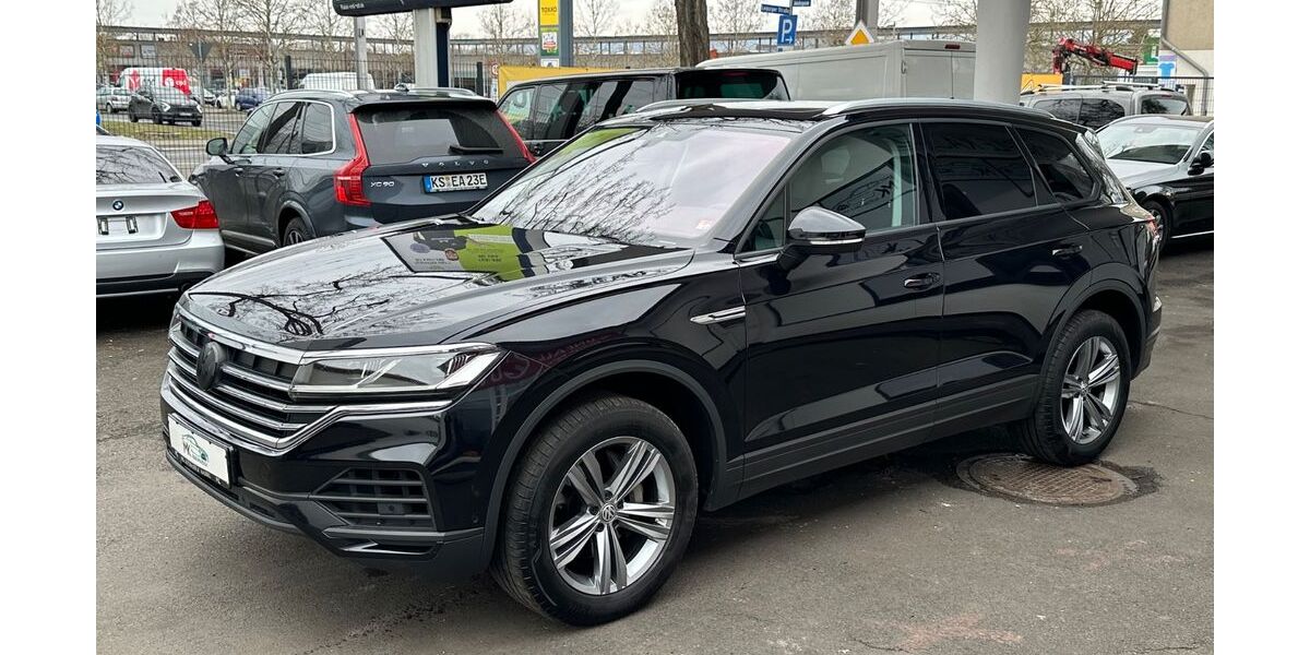VW Touareg 122.903 km 31.999 &euro; Kassel 34123