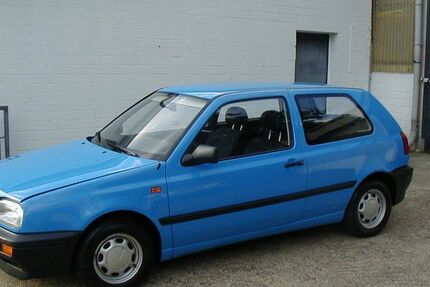 VW Golf 20.000 km 5.500 &euro; Körle 34327