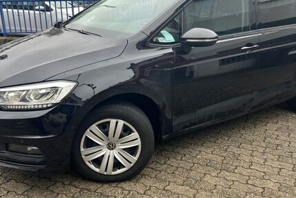 VW Touran 451.000 km 8.000 € Kassel 34121