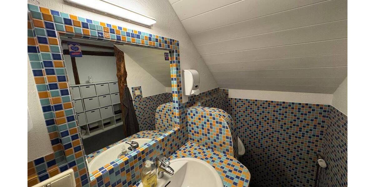 Gewerbeobjekt Fritzlar - 7 Zimmer, 150 m&sup2;, 1.400&euro; | Angebot:25678492