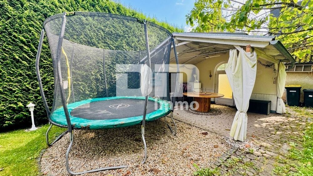 Sanierter Wohntraum mit Garten Terrasse und 2 Garagen + vielen Extras - Einfamilienhaus Witzenhausen | Angebot:27244520