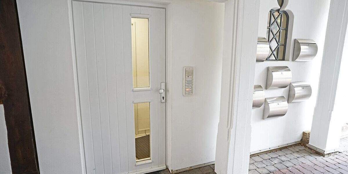 Etagenwohnung Zierenberg - 4 Zimmer, 98 m&sup2;, 139.000&euro; | Angebot:24647687