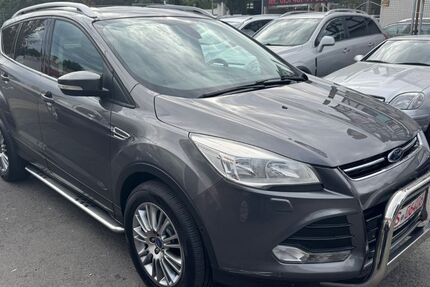 Ford Kuga 152.160 km 10.990 € Kassel 34123