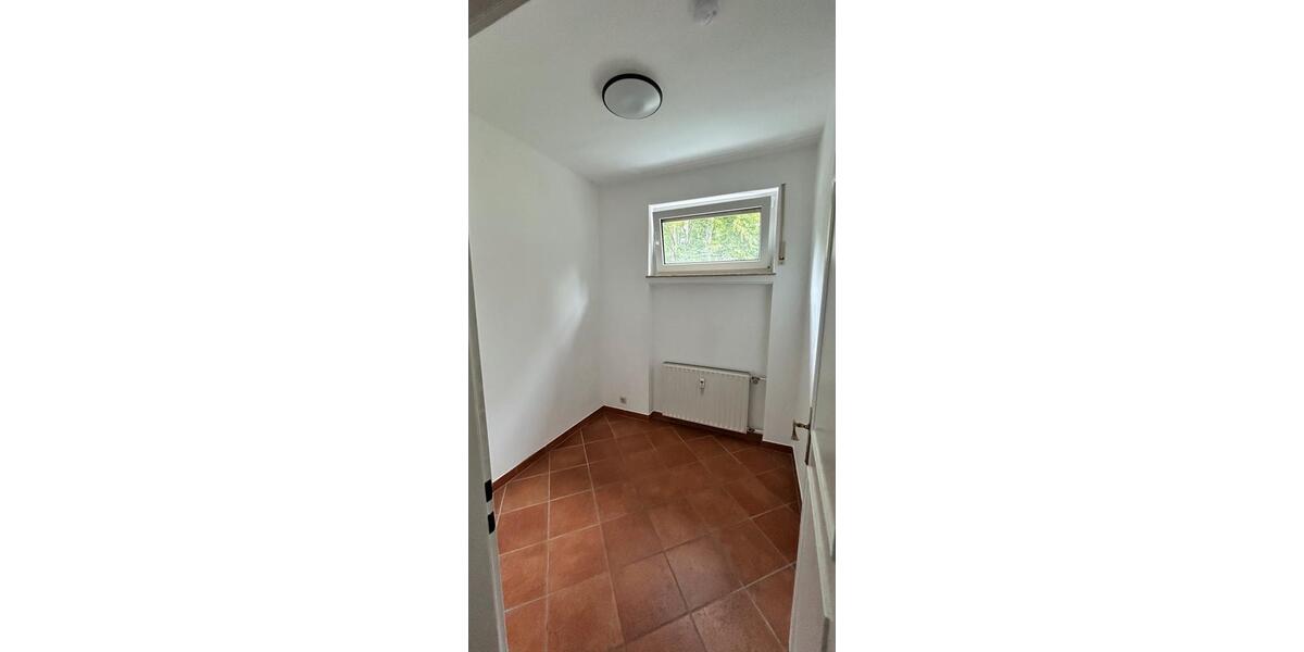 Erdgeschoßwohnung Witzenhausen - 2.5 Zimmer, 75 m&sup2;, 149.000&euro; | Angebot:27103210