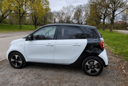 Smart ForFour 33.370 km 9.400 &euro; Hofgeismar 34369