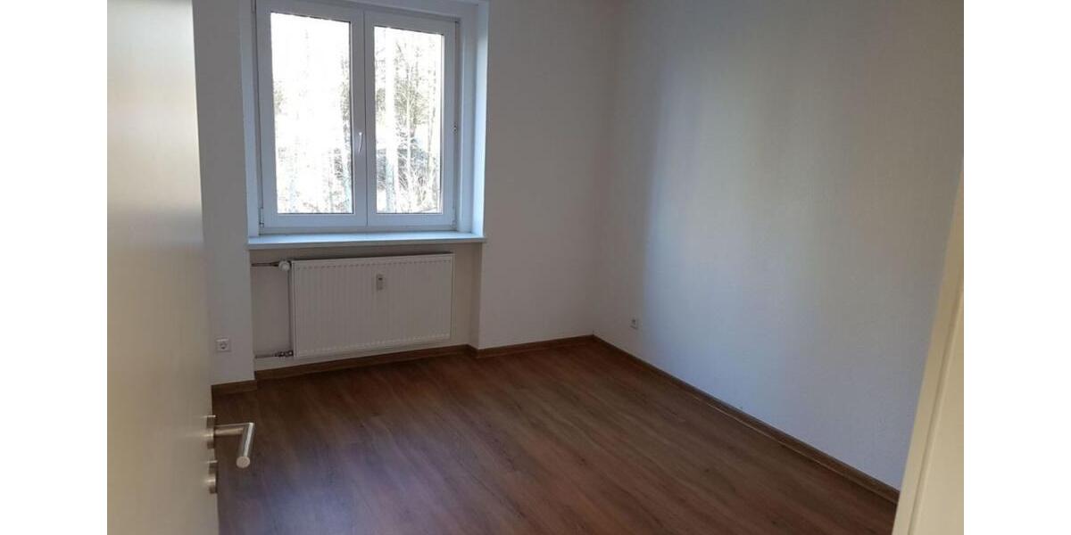 Erdgeschoßwohnung Fuldatal - 3 Zimmer, 84 m&sup2;, 690&euro; | Angebot:25933548