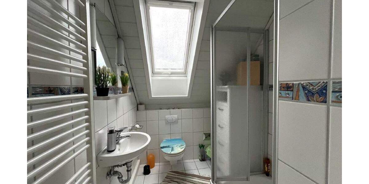 Etagenwohnung Kassel Kirchditmold - 4 Zimmer, 98 m&sup2;, 249.000&euro; | Angebot:25670435