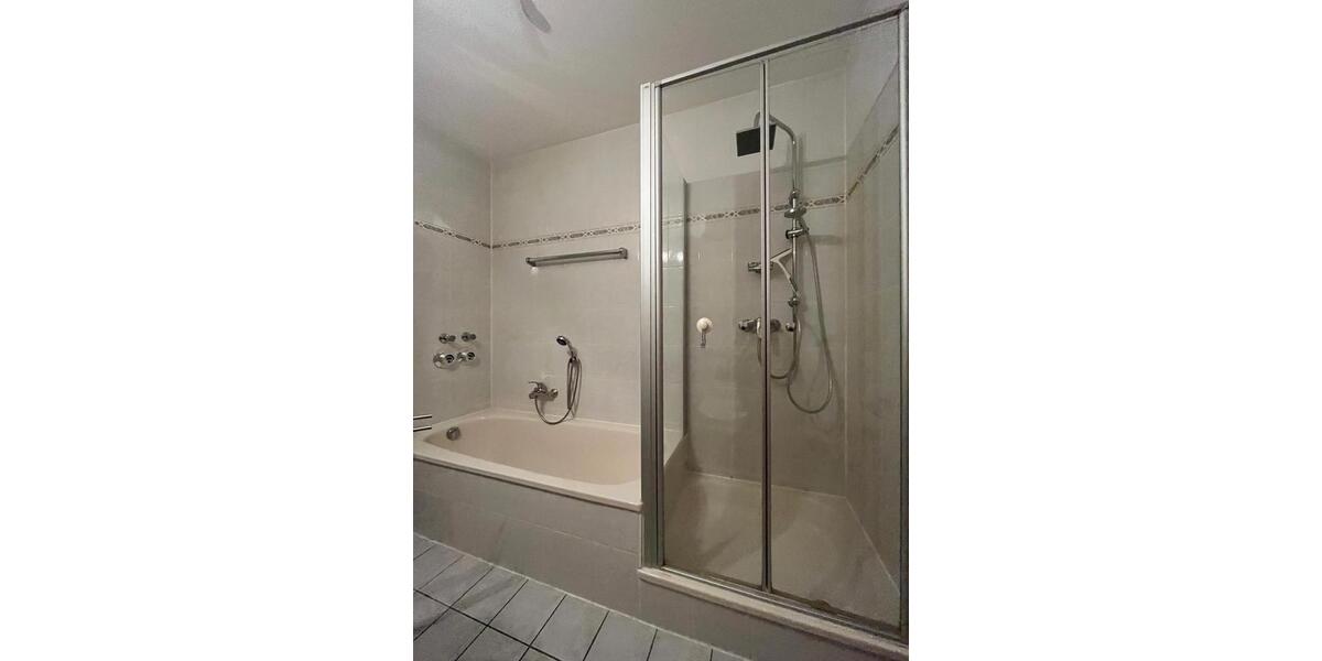 Möblierte 2-Zimmer-Wohnung mit Westbalkon in Kassel-Wehlheiden 2 zimmer